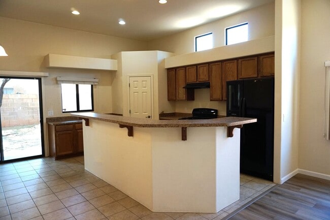 Building Photo - Legends of Valiente Home