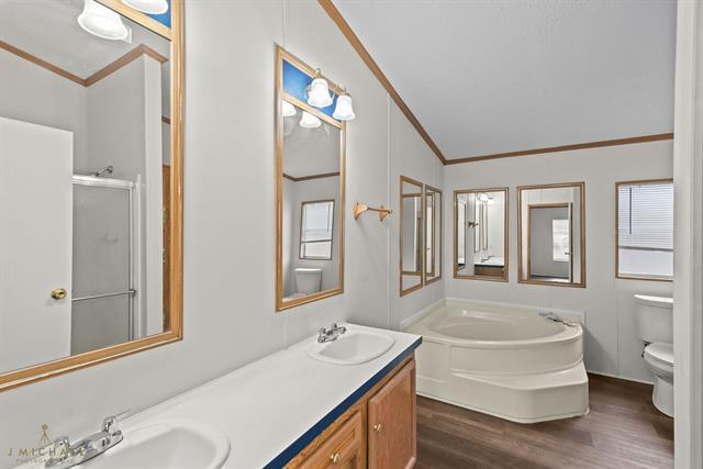 Building Photo - 8413 Denny Dr