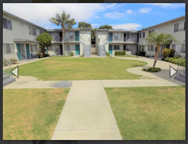 Building Photo - Cheerful and Spacious 1 bd/1bth Upstairs Unit