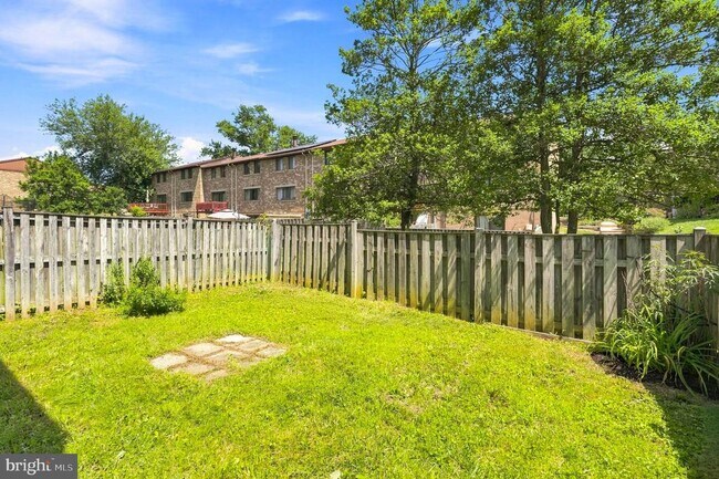 Building Photo - 7138 Talisman Ln