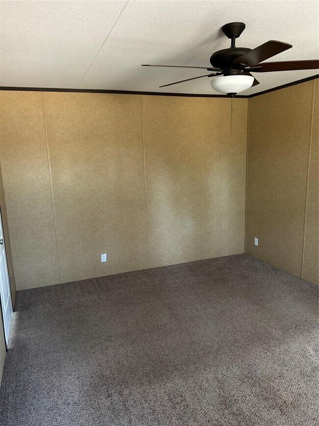 Building Photo - 172 Old Potato Rd