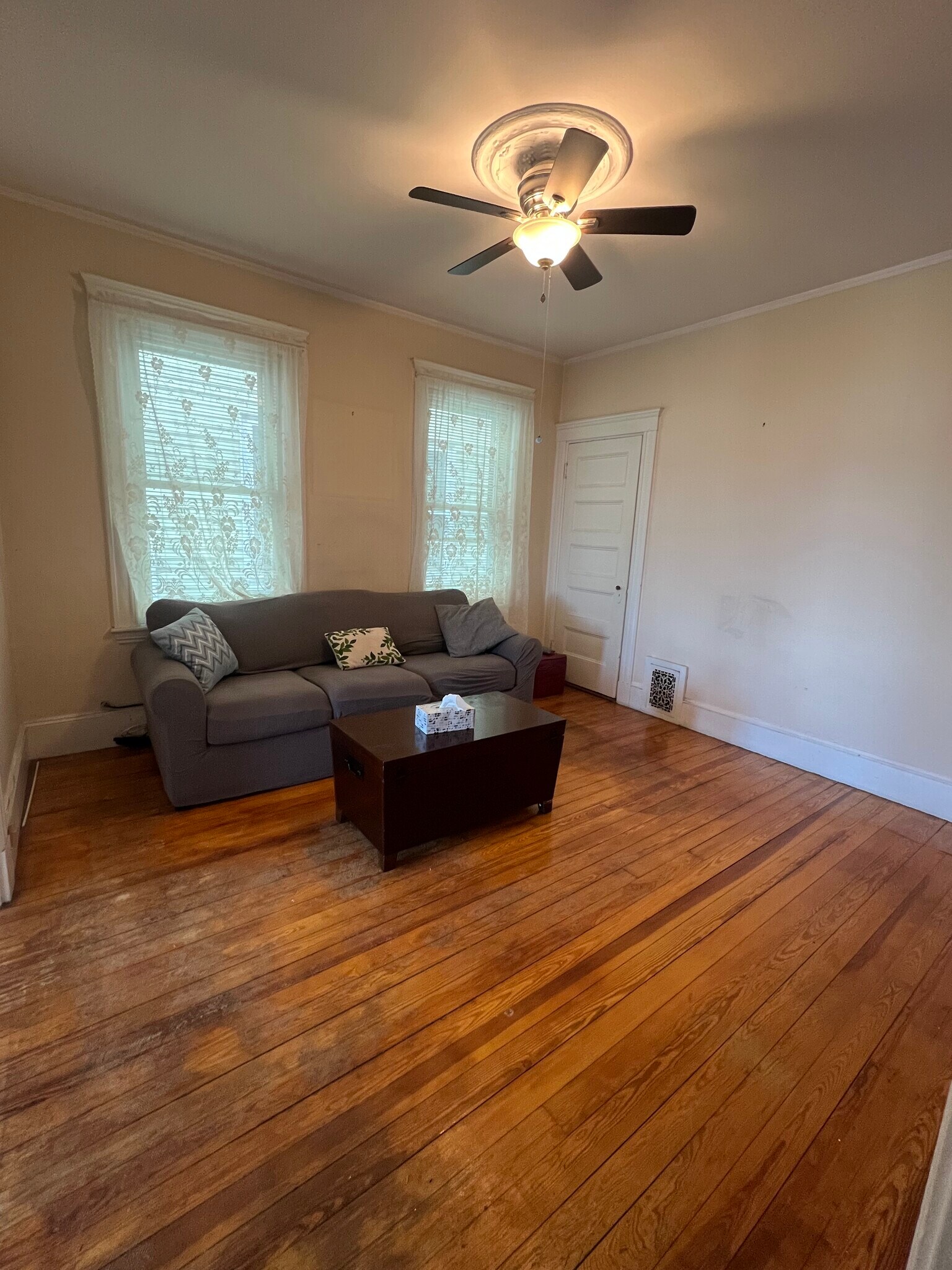 Bedroom 2 - 53 Farragut Rd
