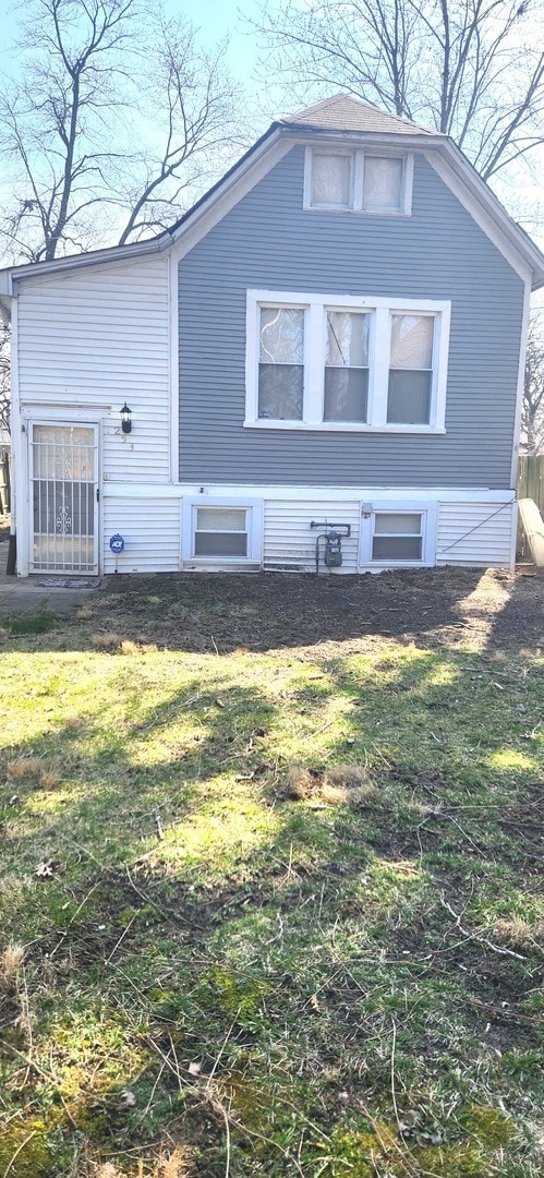 Building Photo - 253 W 118th St