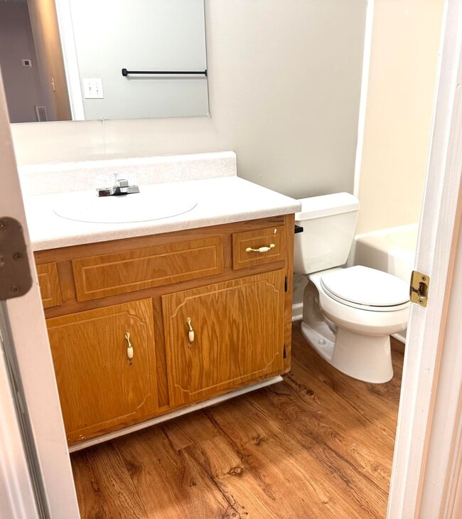 Building Photo - 3 bedroom in Oak Grove