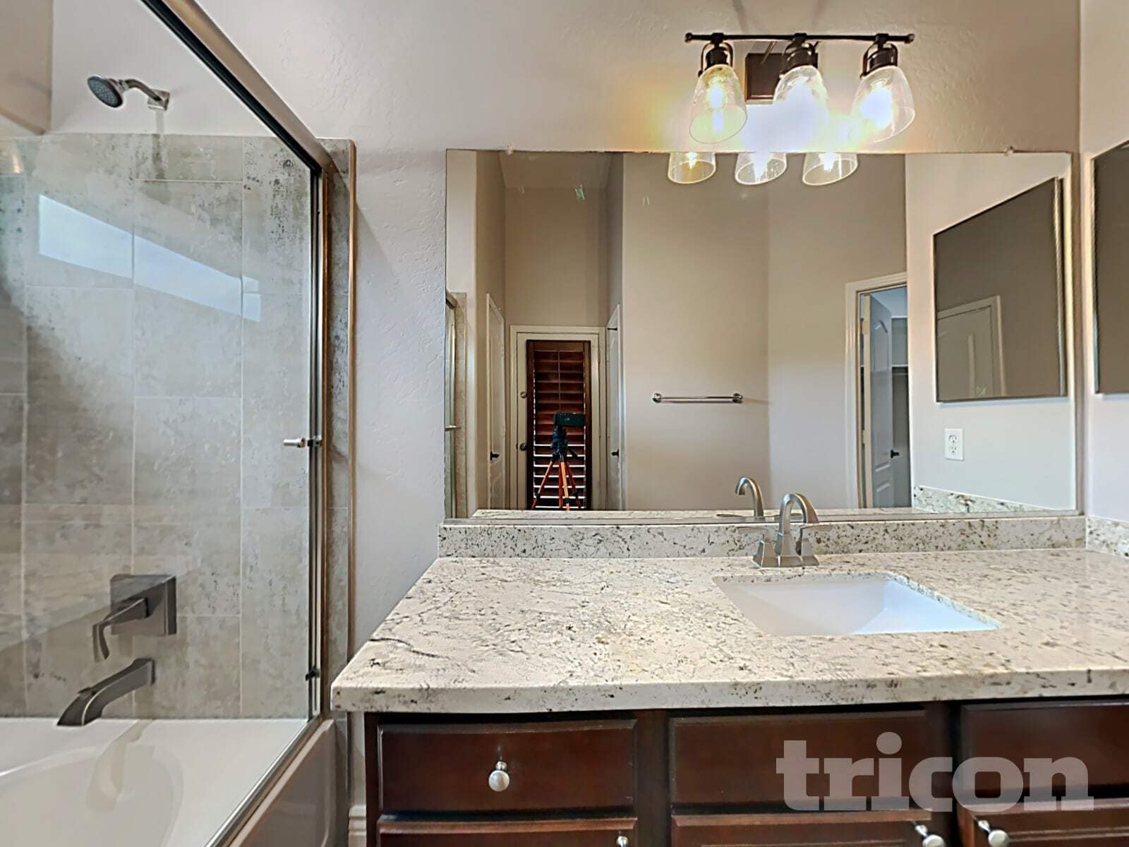 Building Photo - 4227 S 104th Ave