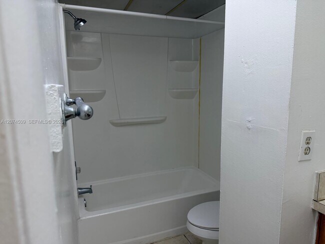 Building Photo - 2800 NW 56th Ave