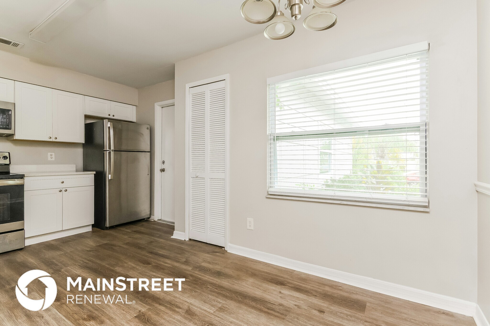 Building Photo - 1517 Colony Ave