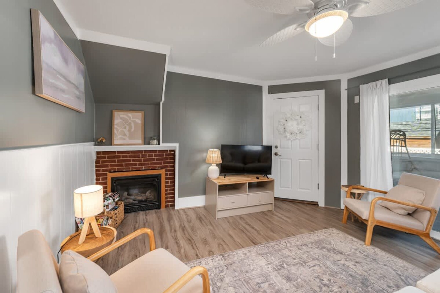 Building Photo - 9 Cole St