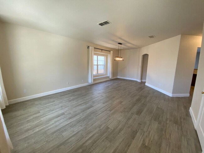 Building Photo - Step into this stunning 4 bedroom, 2.5 bathroom haven that radiates modern elegance and abundant ...