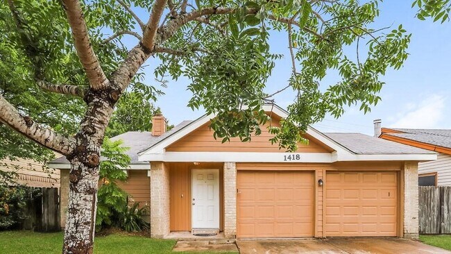 Building Photo - 1418 Hunters Park Dr