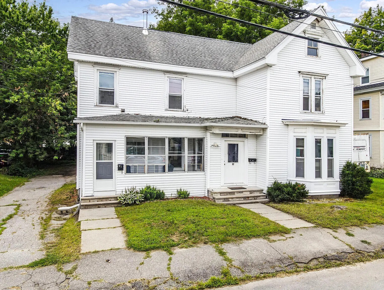 Building Photo - 14 Swan St