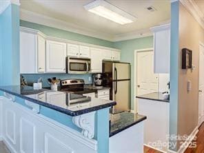 Building Photo - 16423 Golden River Ln