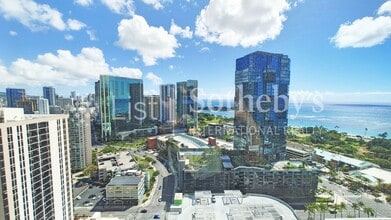 Building Photo - Ae'o #2710  |  Honolulu, HI