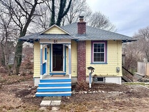 Building Photo - 53 Circuit Rd