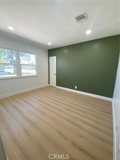 Building Photo - 2310 W Ituni St