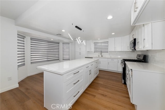 Building Photo - 14743 Blue Grass Dr