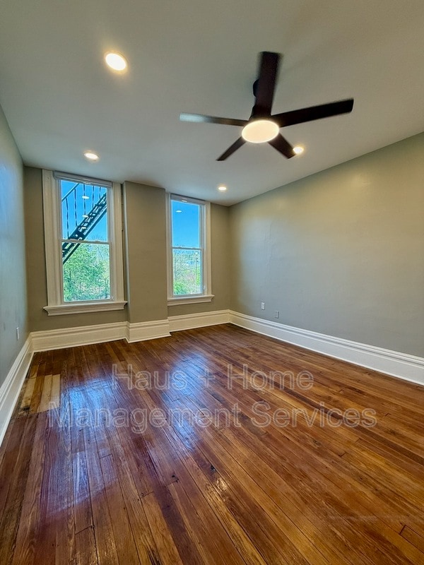 Building Photo - 906 Penn Ave