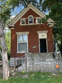 Building Photo - 5051 Thrush Ave