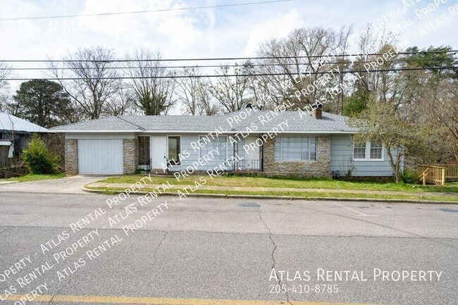 Primary Photo - 164 N Main St