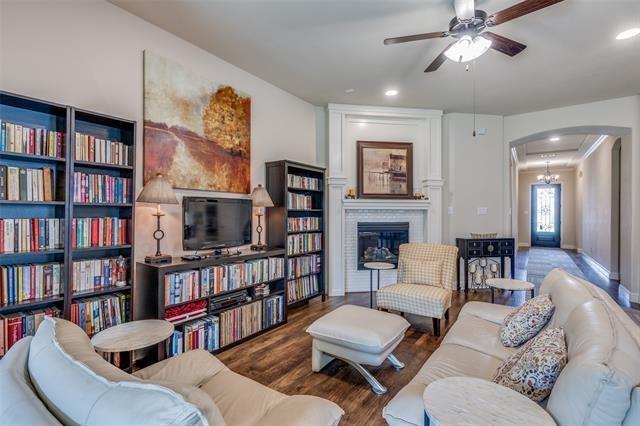 Building Photo - 3523 Charleston Dr