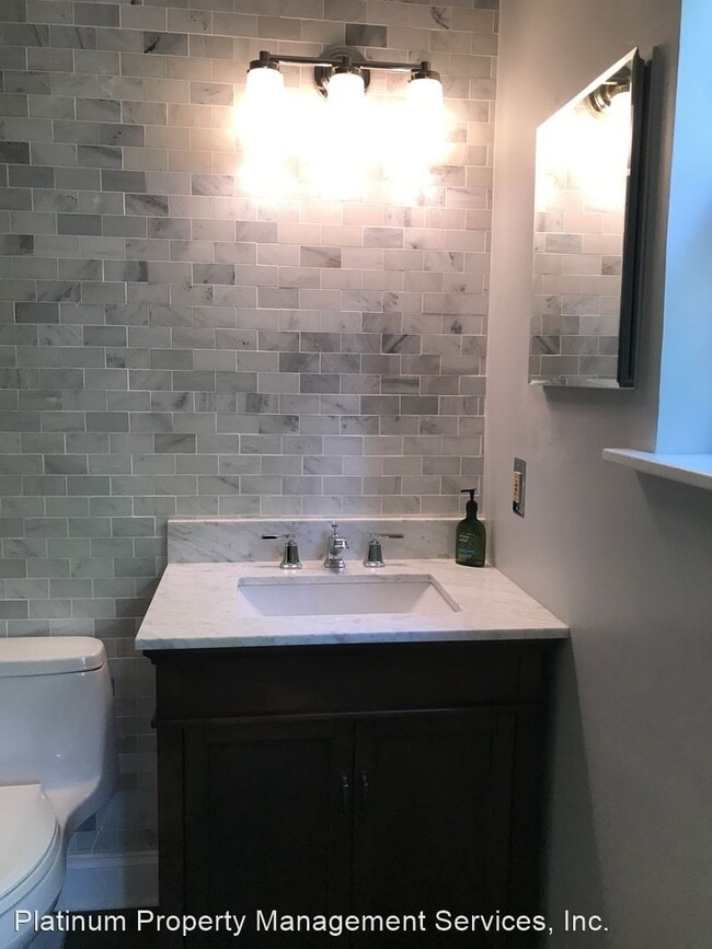 Building Photo - 2 br, 2 bath House - 2201 Queen Anne Ct