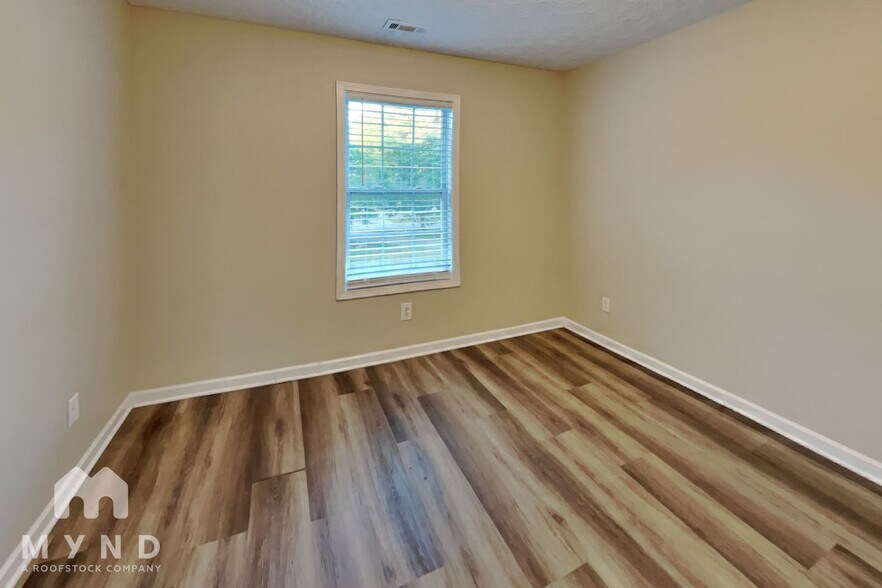 Building Photo - 158 Mcarthur Dr