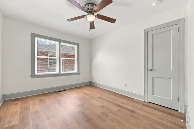 Building Photo - 517 McKinley Ave