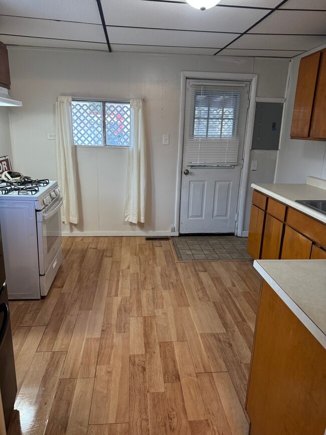 Building Photo - 3910 Jacob St