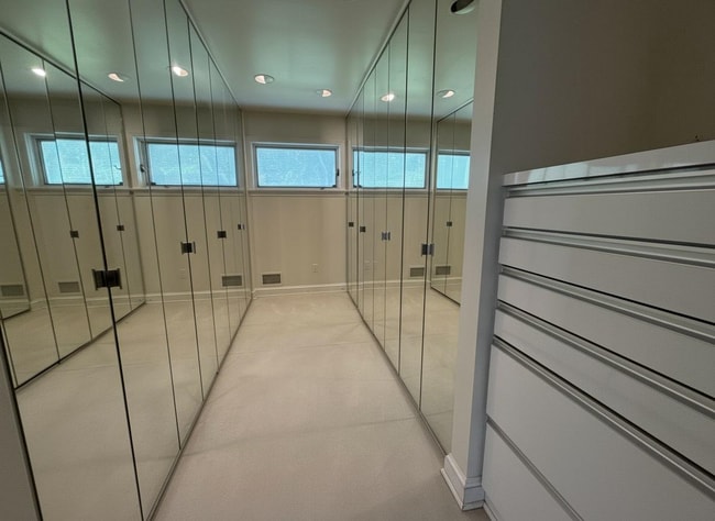 Building Photo - 1225 Rock Creek Rd