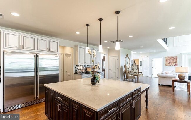 Building Photo - 6626 Ivy Hill Dr