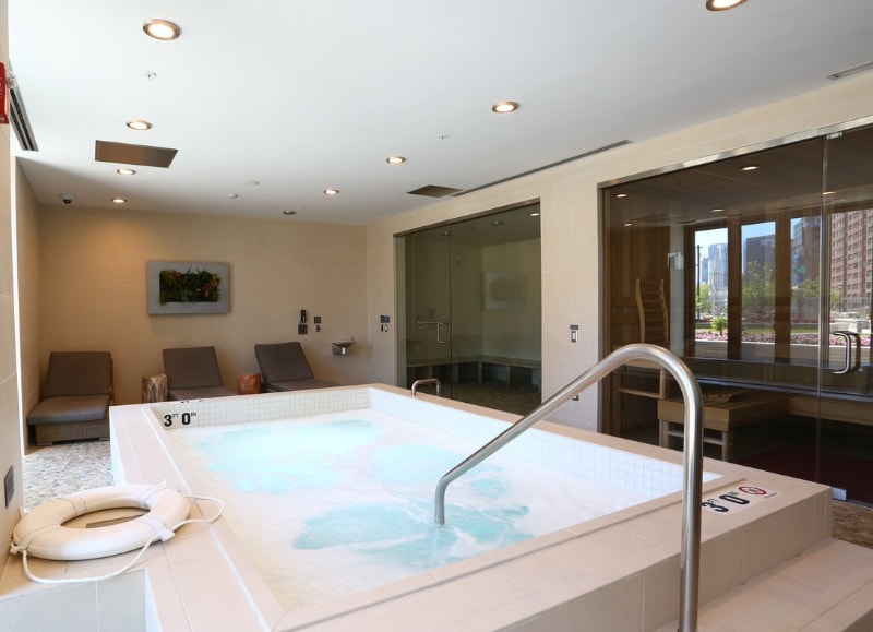 Building Photo - 360 W Illinois St