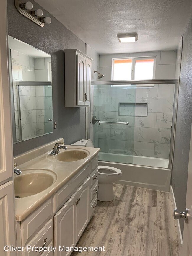 Building Photo - 3 br, 1 bath House - 19 A Miller Rd