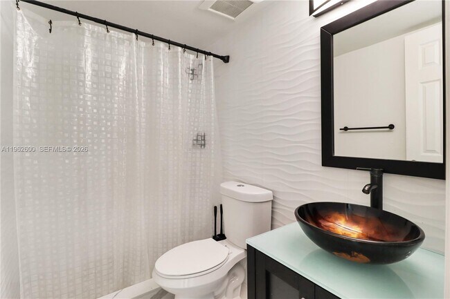 Building Photo - 3601 SW 2nd St