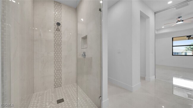 Building Photo - 1713 NW 2nd St