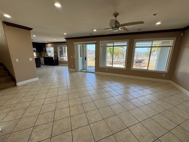 Building Photo - Gorgeous for 4 Bedroom and gated community