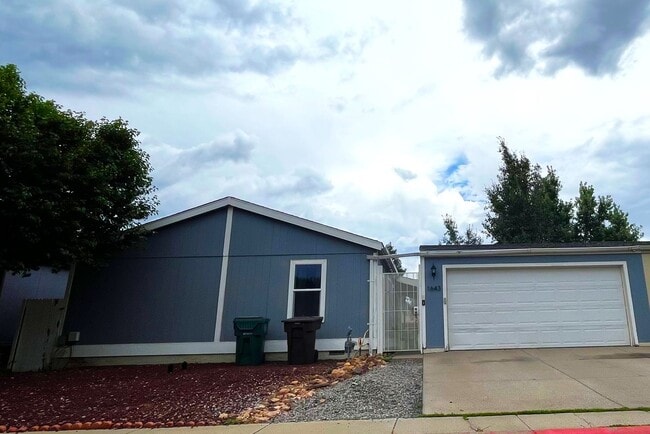 Building Photo - Great Location! 3 Bed, 2 Bath West-Flagsta...