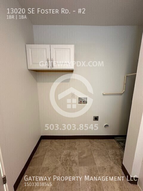 Building Photo - 13020 SE Foster Rd