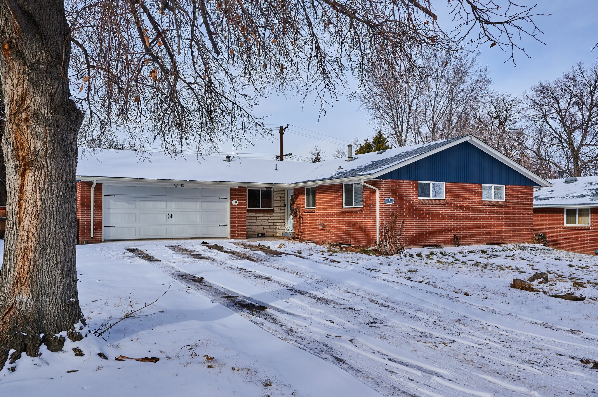 Building Photo - 151 S Ames St