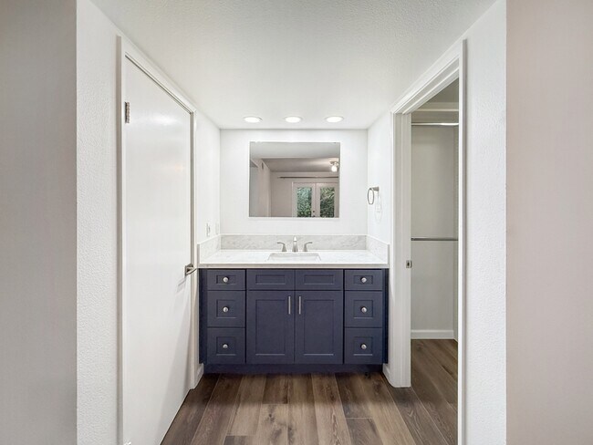 Building Photo - 1270 Cleveland Ave