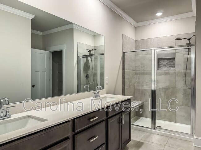 Building Photo - 312 Obsidian Ct