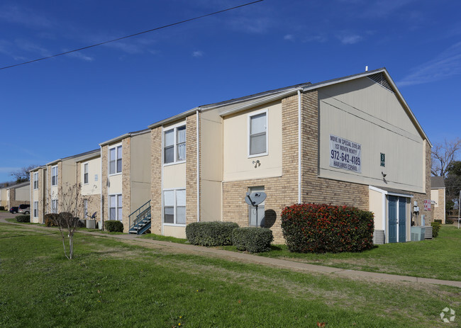 Building Photo - Willow Wood Apartments