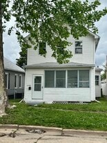 Building Photo - 2709 6th Ave