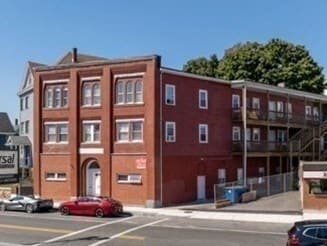 Building Photo - 176 Ferry St