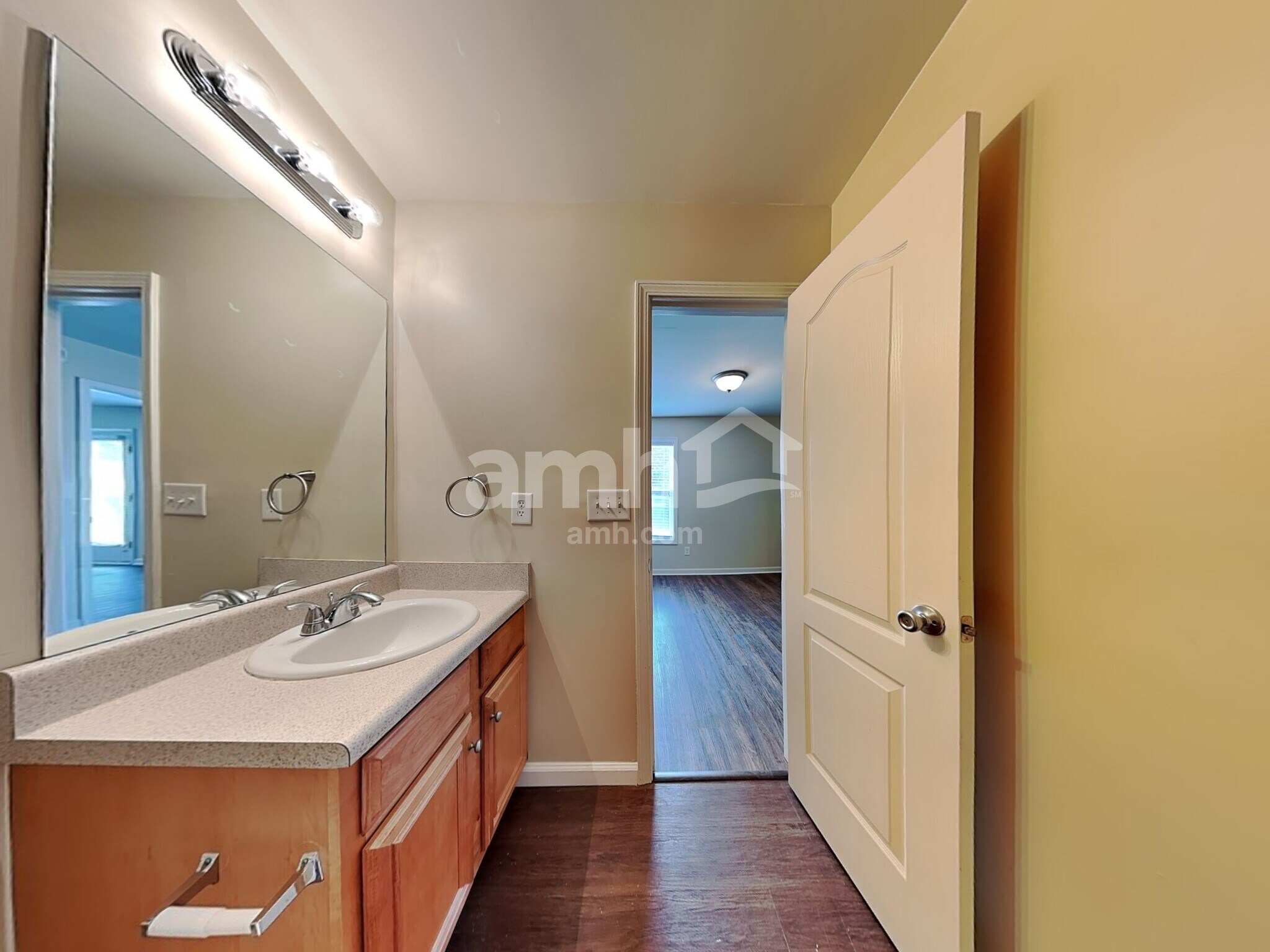 Building Photo - 143 Hawken Trail