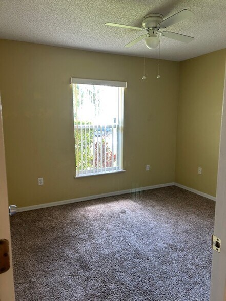 Bedroom - 14121 Econ Woods Ln