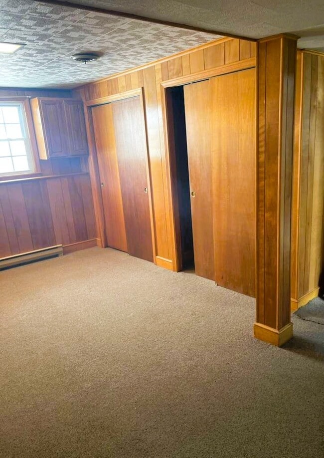 Building Photo - 4 Grace St