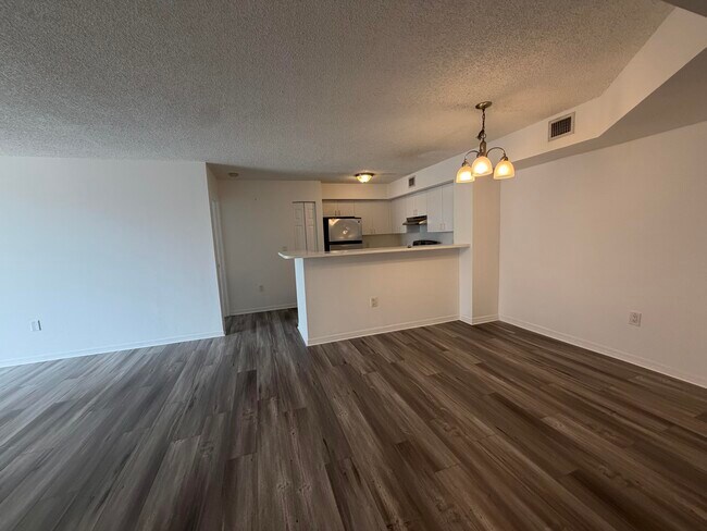 Building Photo - 12112 St.Andrews Pl