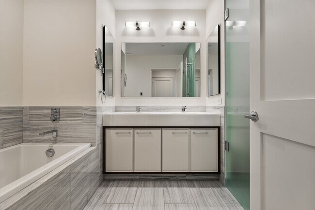 Building Photo - 1 Dalton St