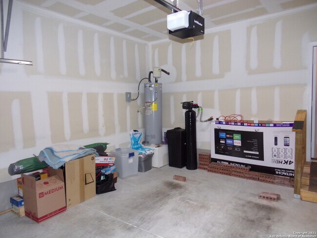 Building Photo - 10506 Castello Cyn