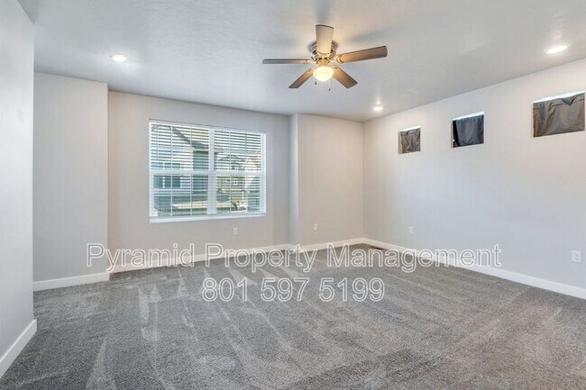 Building Photo - 4351 W Dixon Way